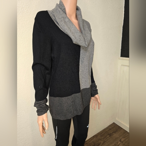 ALFANI Women Soft Warm turtleneck long sleeve sweater Size LArge Black - Gray - Picture 3 of 8